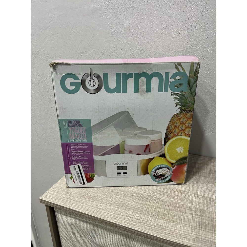 Gourmia Automatic Yogurt Maker Digital Timer 7 Reusable Glass Jars GYM1620 NEW